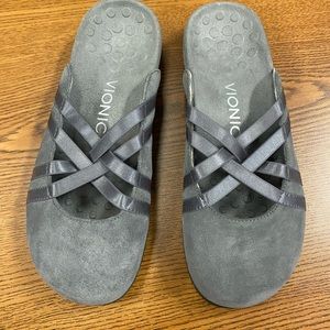 VIONIC Claire Slip-On Mules Charcoal Suede Size 6